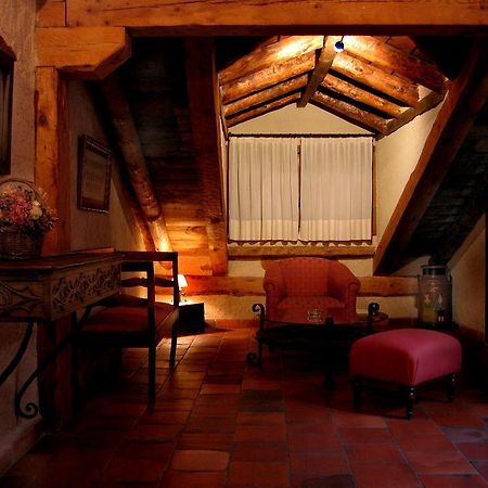 Posada El Zaguan Turégano Εξωτερικό φωτογραφία